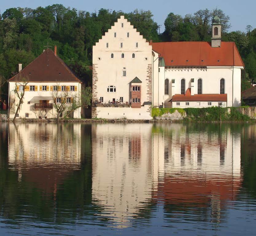 Schloss Beuggen Rheinfelden  Buitenkant foto